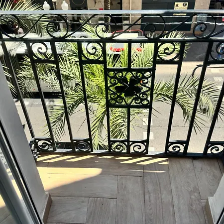 El Palmeral Apartment *