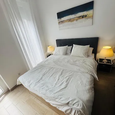 El Palmeral Apartment *